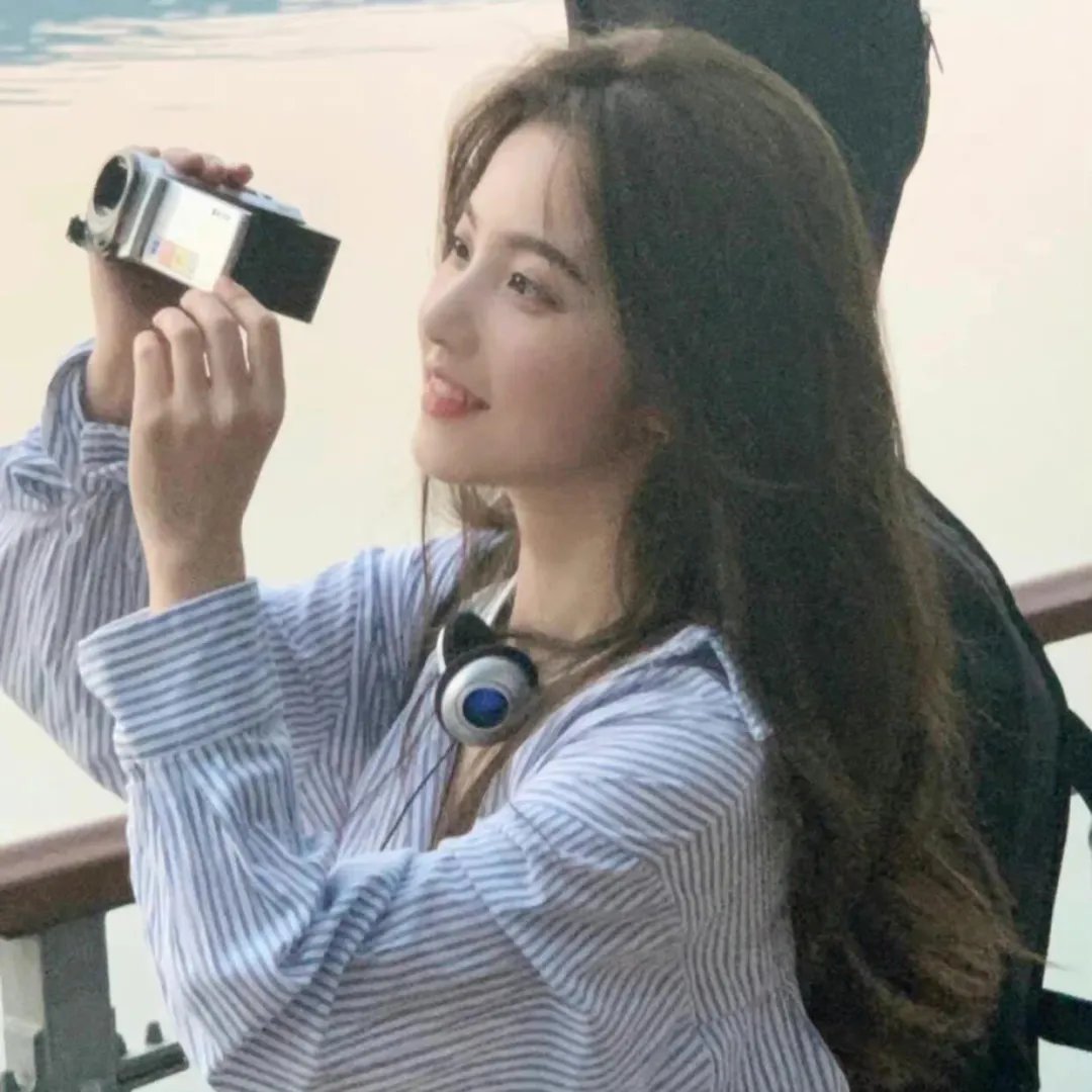 前程似锦的女孩